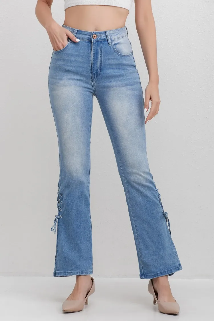 2025 New Jeans High Waisted Light Blue Flared with Lace up Detail Jeans Fashionable Women's Bottoms Best Seller
2025 New Jeans High Waisted Light Blue Flared with Lace up Detail Jeans Fashionable Women's Bottoms Best Seller