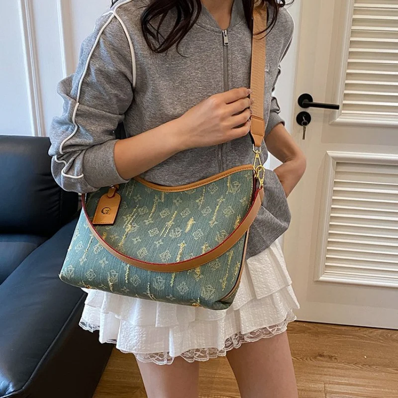 Stylish Leather Messenger Bag For Ladies Luxury Designer Crossbody Shoulder Handbag Vintage Women's Tote
Stylish Leather Messenger Bag For Ladies Luxury Designer Crossbody Shoulder Handbag Vintage Women's Tote