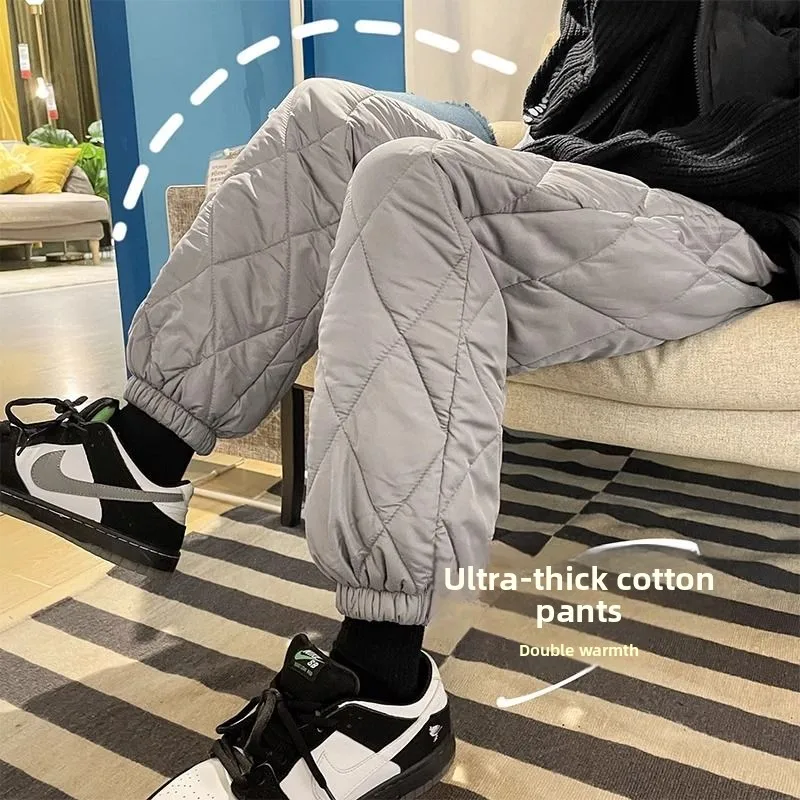 Men's down Cotton Pants Thi Winter Outdoor Wear Cold Resistant Warm Diamond Pattern Casual Long Trousers Northeast Big Cott...
Men's down Cotton Pants Thi Winter Outdoor Wear Cold Resistant Warm Diamond Pattern Casual Long Trousers Northeast Big Cott...