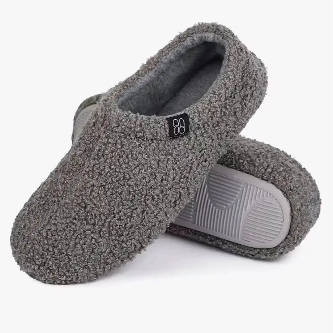 Couples' Home Slippers Teddy Fleece Indoor Household Slippers Design Silent Anti Slip Postpartum Shoes For Men & Women 
Couples' Home Slippers Teddy Fleece Indoor Household Slippers Design Silent Anti Slip Postpartum Shoes For Men & Women