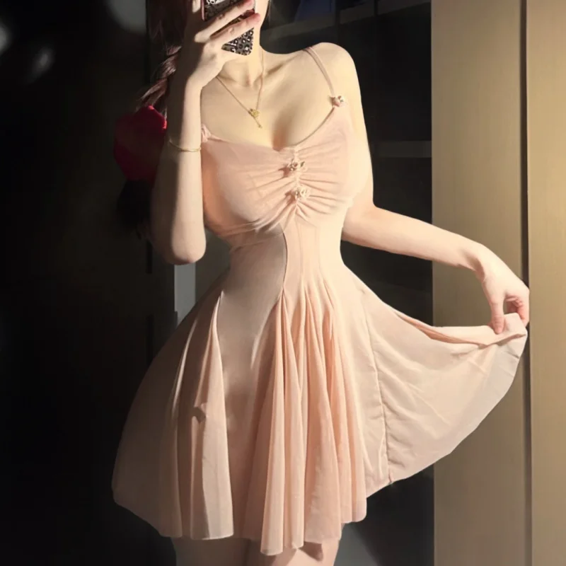 Women Simple Style Sleepwear Dress - Comfortable Daily Homewear
Women Simple Style Sleepwear Dress - Comfortable Daily Homewear
