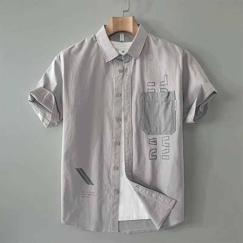 Summer Men's Short-sleeved Shirts Fashionable Casual Trend Splicing Loose Literary Personality Versatile Handsome Shirts
Summer Men's Short-sleeved Shirts Fashionable Casual Trend Splicing Loose Literary Personality Versatile Handsome Shirts