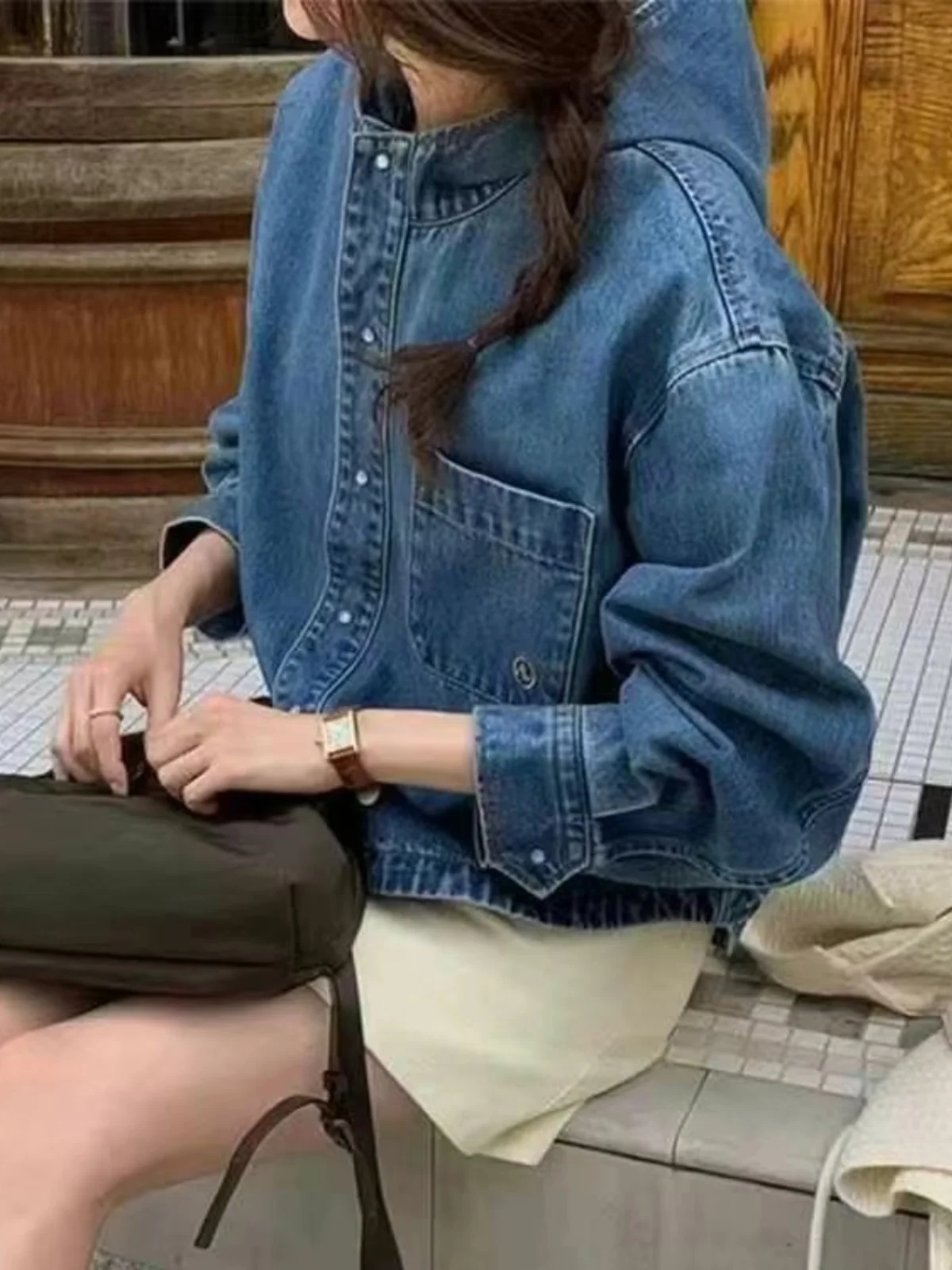 Casual Denim Jaet with Hood ort Svel Women's Spring New Sle Loose Fit Versatile Small Size Faionable Top
Casual Denim Jaet with Hood ort Svel Women's Spring New Sle Loose Fit Versatile Small Size Faionable Top