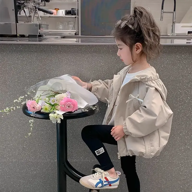 Girls Casual Hooded Jacket Stormtrooper Spring Autumn New Fashionable Children's Baby Coat Outfit
Girls Casual Hooded Jacket Stormtrooper Spring Autumn New Fashionable Children's Baby Coat Outfit
