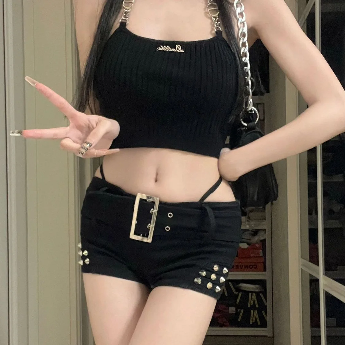 Women Denim Shorts Y2K Harajuku Fashion Korean Style Grunge Vintage Streetwear Low Waist Cowboy Short Pants
Women Denim Shorts Y2K Harajuku Fashion Korean Style Grunge Vintage Streetwear Low Waist Cowboy Short Pants