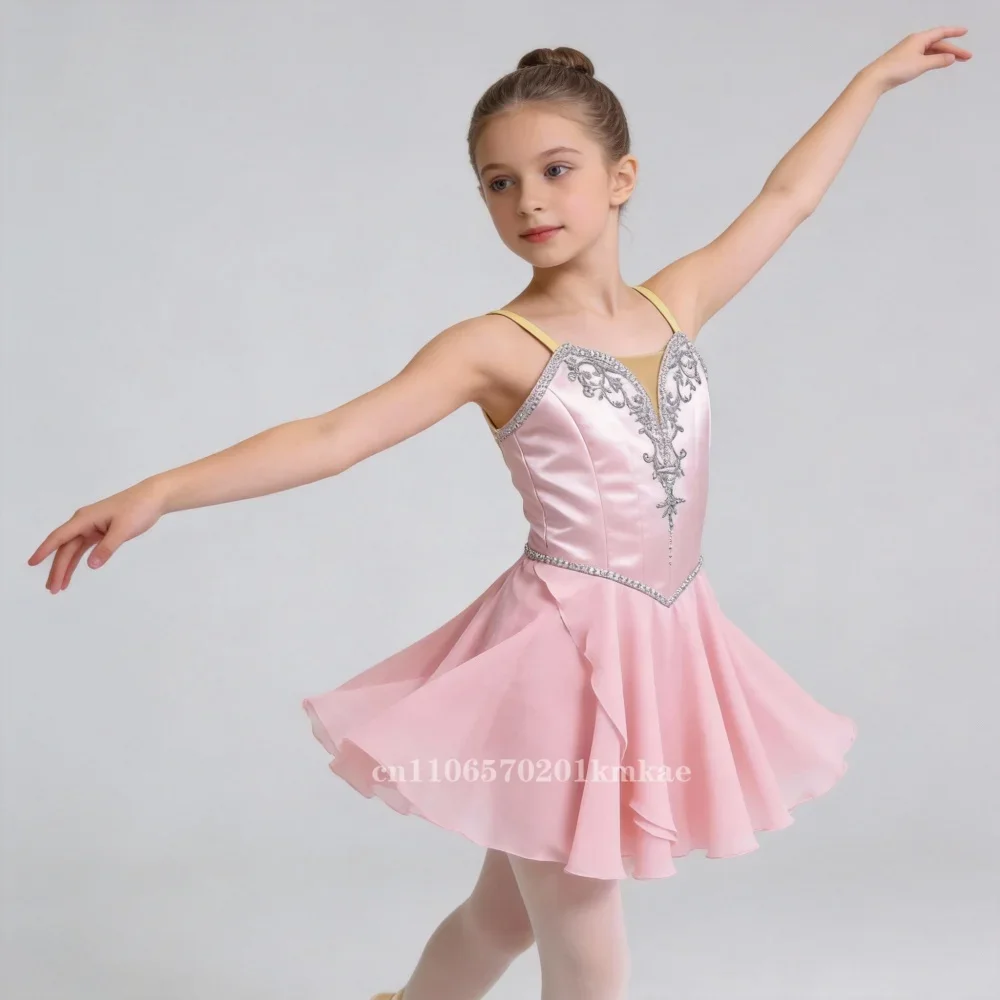 Балетное платье для девочек: розовое, синее, белое, из шифона, классический купальник, балетное платье для современного танца, китайское платье на бретельках
Балетное платье для девочек: розовое, синее, белое, из шифона, классический купальник, балетное платье для современного танца, китайское платье на бретельках