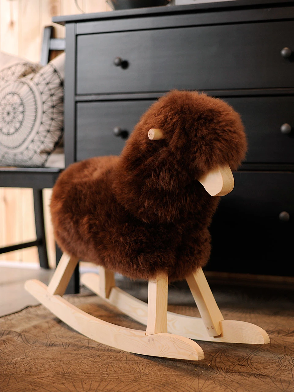 Rocking Horse Chair Nordic Solid Wood Adult Dual-Use Gift Model Room Decorative Chair
Rocking Horse Chair Nordic Solid Wood Adult Dual-Use Gift Model Room Decorative Chair