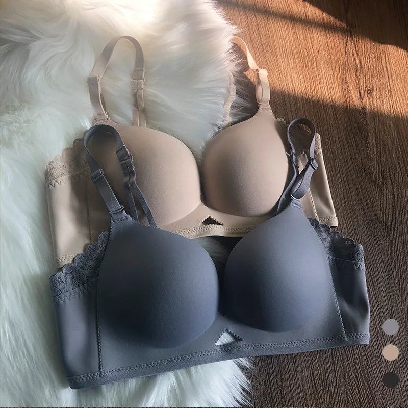 Light Cotton Bra Set with Small Chest and No Empty Cup, Women's Seamless Gathering and Adjustment, Smooth and Thin Design
Light Cotton Bra Set with Small Chest and No Empty Cup, Women's Seamless Gathering and Adjustment, Smooth and Thin Design