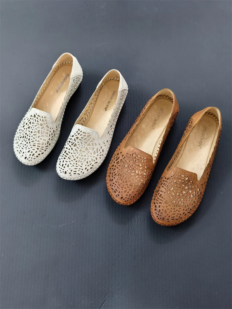 Comfortable Hollow out Genuine Leather Women's Slip-On oes Flat Bot Mom oes Casual Leather round Toe Sandals Summer
Comfortable Hollow out Genuine Leather Women's Slip-On oes Flat Bot Mom oes Casual Leather round Toe Sandals Summer