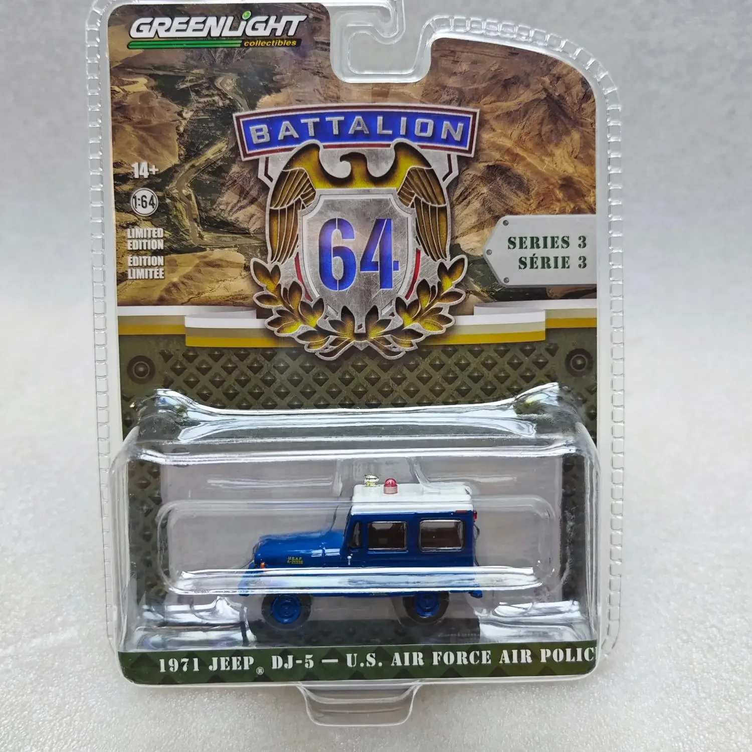 1:64 1971 Jeep DJ-5 -U.S. Air Force Police High Simulation Alloy Car Model Collectible Toy Gift Souvenir Display Ornament
1:64 1971 Jeep DJ-5 -U.S. Air Force Police High Simulation Alloy Car Model Collectible Toy Gift Souvenir Display Ornament