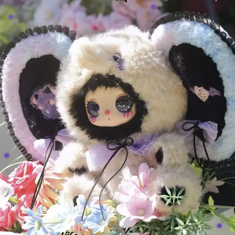 Серия Lila's Masquerade Party Mystery Blind Box 600% большой размер, мягкая виниловая плюшевая кукла Kawaii, коллекционная модная игрушка, подарок-сюрприз
Серия Lila's Masquerade Party Mystery Blind Box 600% большой размер, мягкая виниловая плюшевая кукла Kawaii, коллекционная модная игрушка, подарок-сюрприз