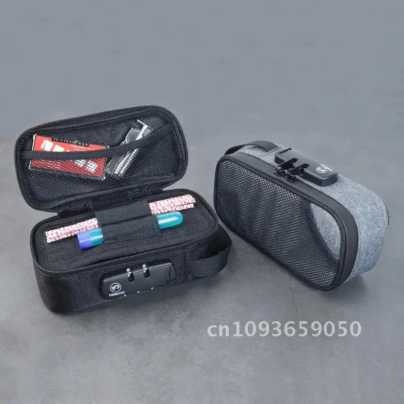 Cigarette Smoking Stash Bag Case Cigarette Tobacco Pouch Container Combination Tobacco Tobacco Bag Lock Storage Grinder Bag Pipe
Cigarette Smoking Stash Bag Case Cigarette Tobacco Pouch Container Combination Tobacco Tobacco Bag Lock Storage Grinder Bag Pipe
