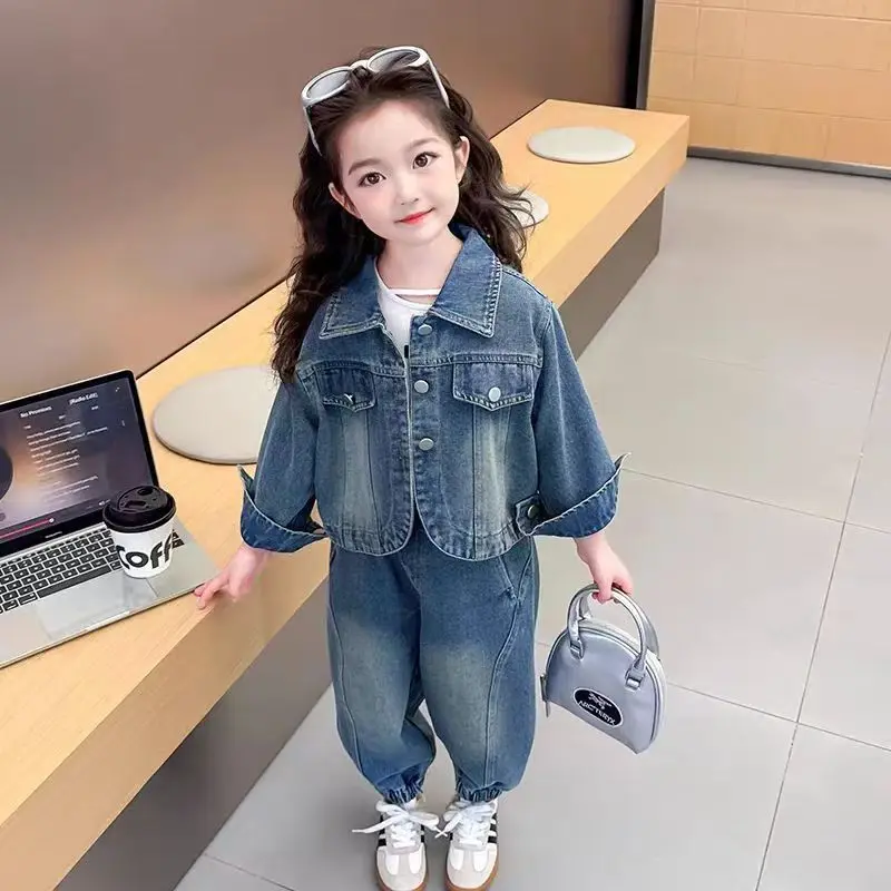 Korean Clothes for Children Spring Autumn New Baby Girls' Loose Fashion Denim Jacket Pants Kids Casual Top Jeans 2 Pcs Set
Korean Clothes for Children Spring Autumn New Baby Girls' Loose Fashion Denim Jacket Pants Kids Casual Top Jeans 2 Pcs Set