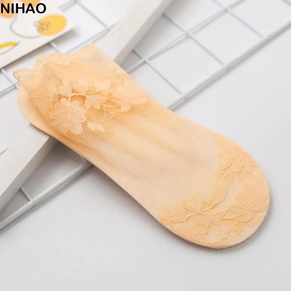 Sweet Transparent Spring and summer Lace Cotton Women Leaves socks Shallow mouth Mesh hosiery Boat socks
Sweet Transparent Spring and summer Lace Cotton Women Leaves socks Shallow mouth Mesh hosiery Boat socks