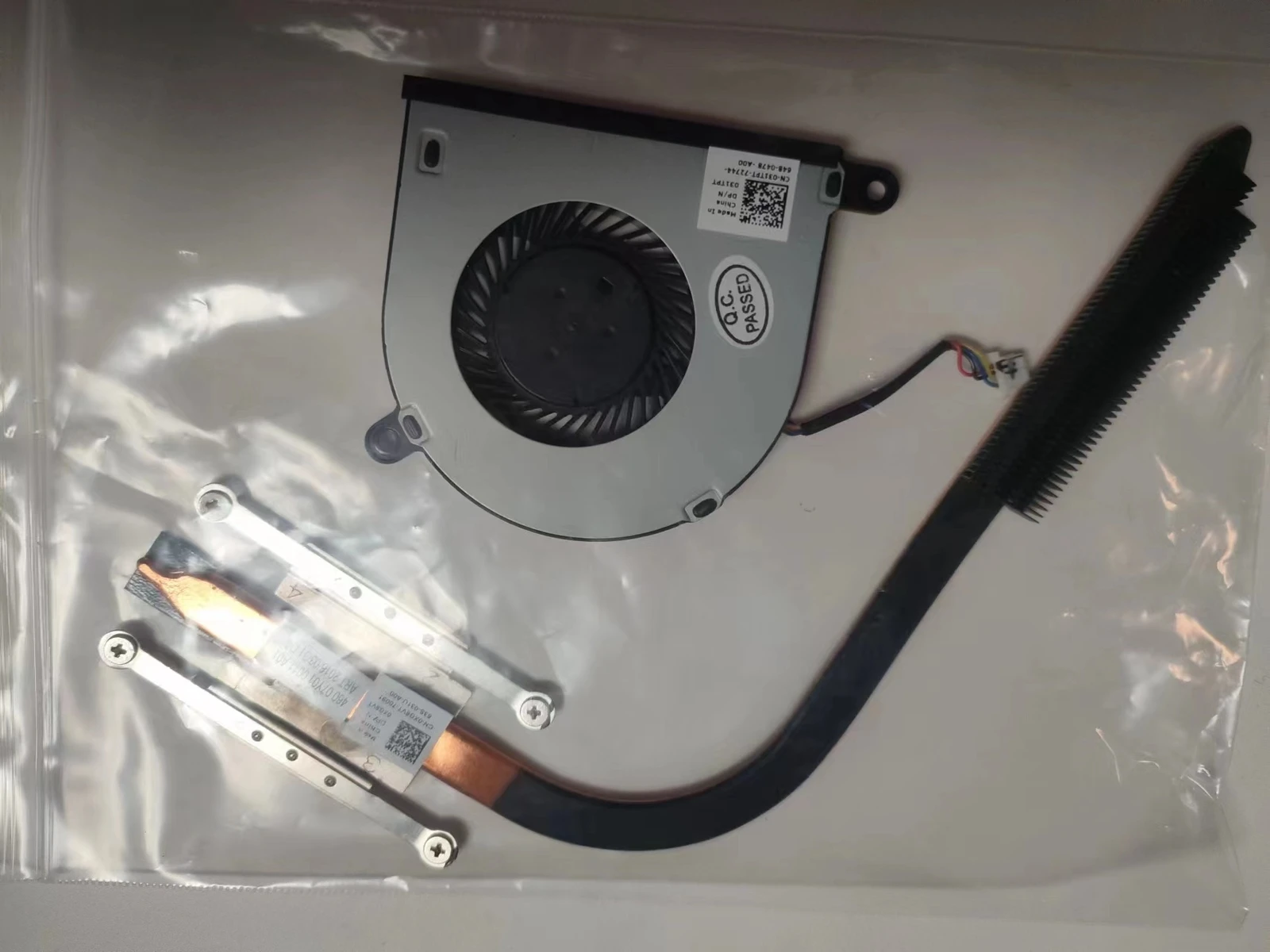 For Dell Inspiron 5368 5568 7579 7569 P58F Cooling Fan 031TPT + Heatsink 0XG6VT
For Dell Inspiron 5368 5568 7579 7569 P58F Cooling Fan 031TPT + Heatsink 0XG6VT