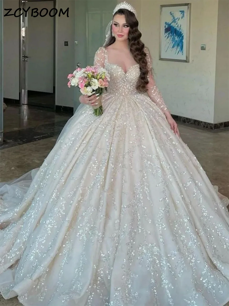 Luxury Dubai Princess Long Sleeves Wedding Dresses 2023 Ball Gown Sequined Beading Illusion Saudi Arabic Sweetheart Bridal Gowns
Luxury Dubai Princess Long Sleeves Wedding Dresses 2023 Ball Gown Sequined Beading Illusion Saudi Arabic Sweetheart Bridal Gowns