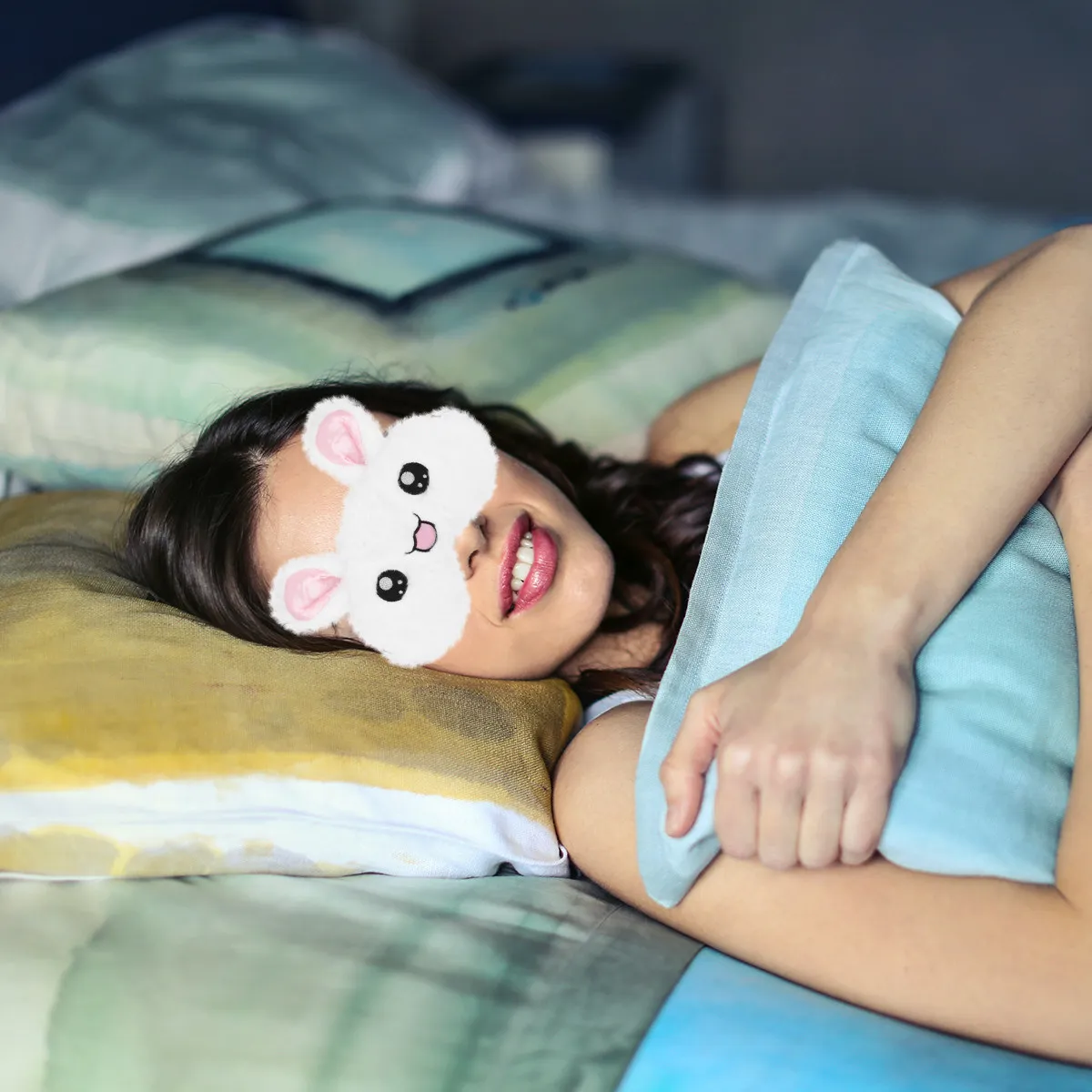 1Pcs White Rabbit Pattern Eye Mask Soft Comfortable Sleeping Mask for Home Travel Work Nap Light Blocking Night Eyeshade
1Pcs White Rabbit Pattern Eye Mask Soft Comfortable Sleeping Mask for Home Travel Work Nap Light Blocking Night Eyeshade