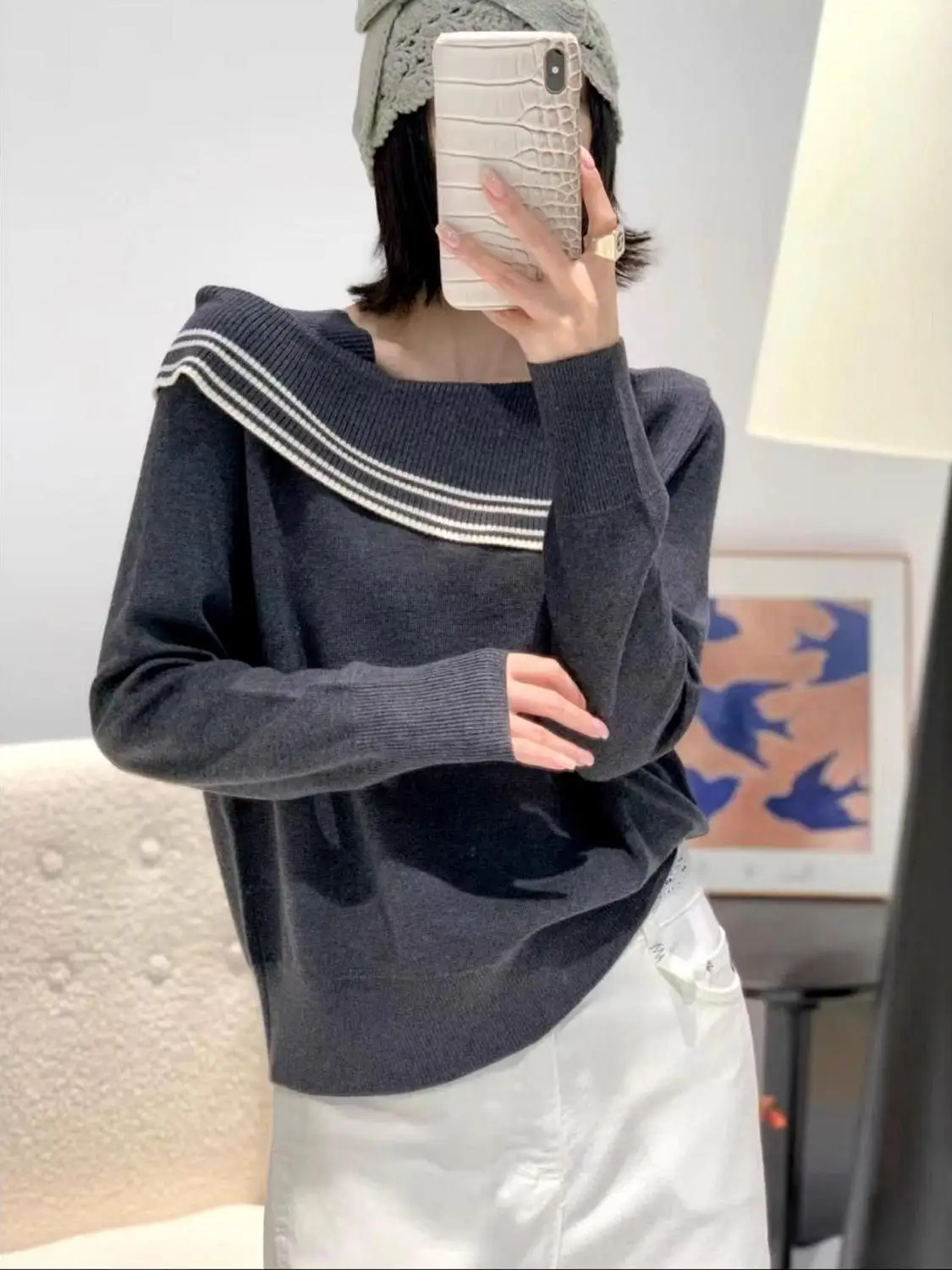 Осенний новый вязаный свитер с открытым плечом, в полоску, с цветовыми блоками, с воротником, длинными рукавами, мягкий, средней толщины, тонкий
Осенний новый вязаный свитер с открытым плечом, в полоску, с цветовыми блоками, с воротником, длинными рукавами, мягкий, средней толщины, тонкий