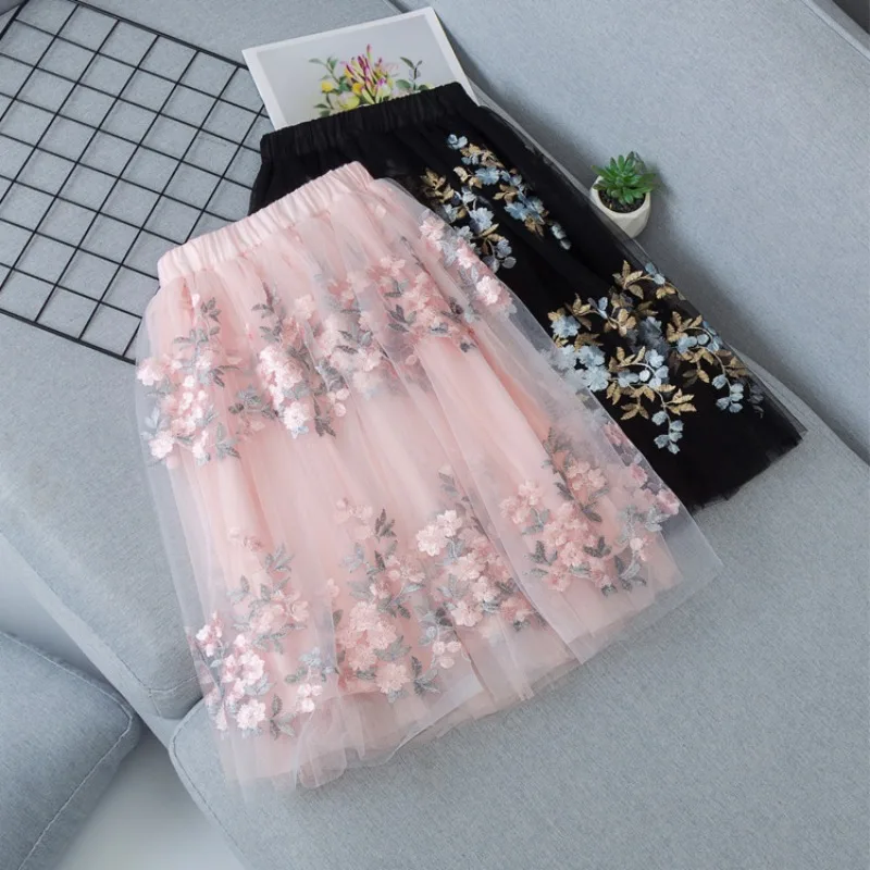 Girls Flower Embroidery Pleated Skirts 2024 Spring Summer Floral Tulle Long Skirt Children Pink Princess Skirt
Girls Flower Embroidery Pleated Skirts 2024 Spring Summer Floral Tulle Long Skirt Children Pink Princess Skirt