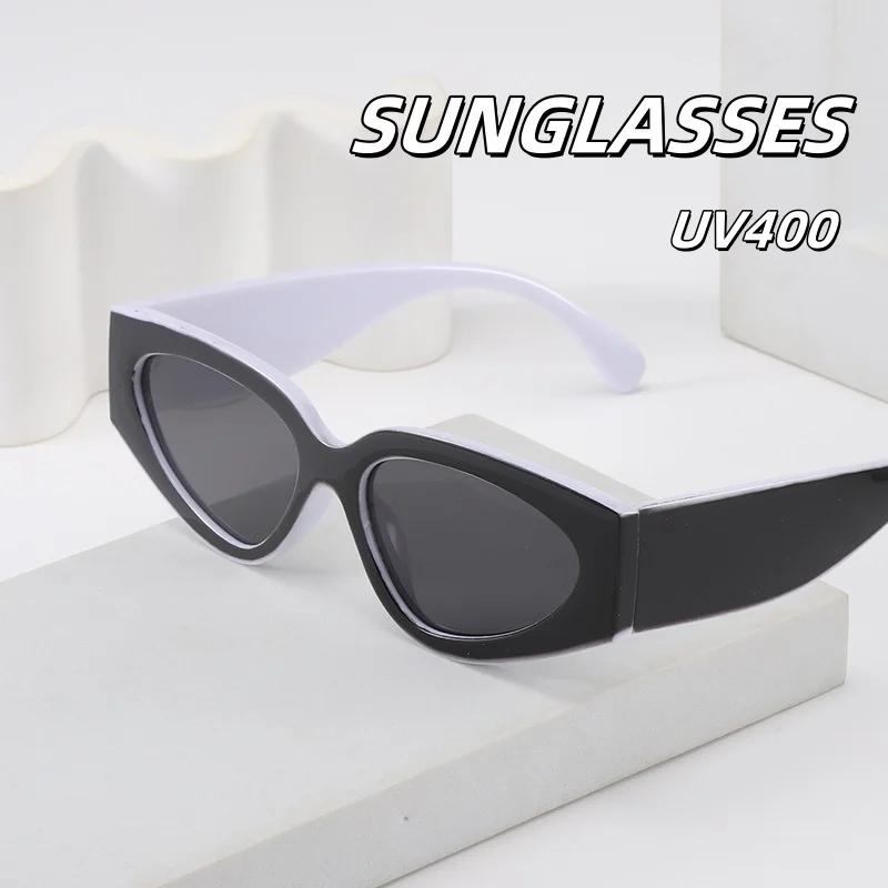 Panda Brushed Color Blocked Sunglasses New Cat Eye UV Resistant Glasses Women's Fashion Street Photography Trend Versatile
Panda Brushed Color Blocked Sunglasses New Cat Eye UV Resistant Glasses Women's Fashion Street Photography Trend Versatile