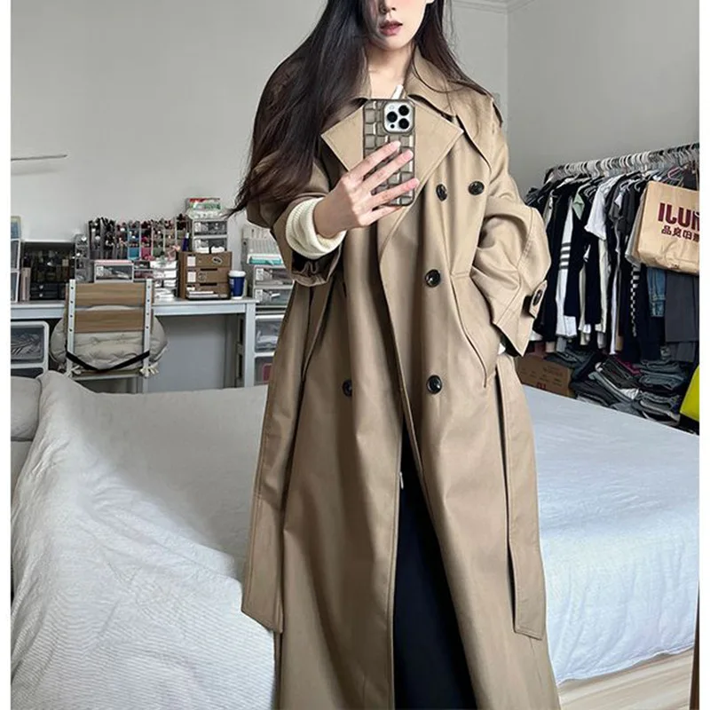 Classic Solid Color Trench Female Turn Down Collar Double Breasted Lace Up Windbreaker Autumn New Tide 2025
Classic Solid Color Trench Female Turn Down Collar Double Breasted Lace Up Windbreaker Autumn New Tide 2025