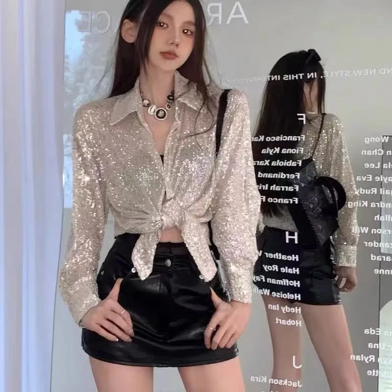 High-quality Sequin Shirt Women's Summer Design Niche Thin Sunscreen Shirts Minimalist Commuting Long-sleeved Versatile Cardigan
High-quality Sequin Shirt Women's Summer Design Niche Thin Sunscreen Shirts Minimalist Commuting Long-sleeved Versatile Cardigan