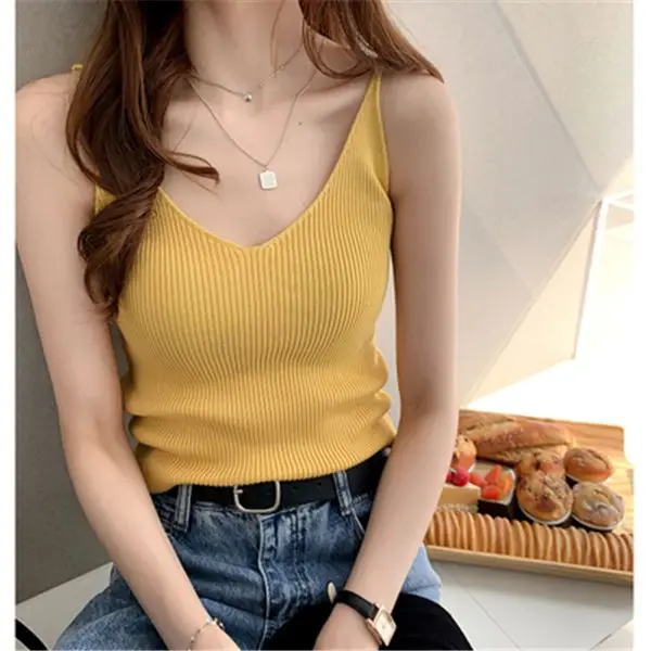 Summer Knitted Top Women Y2K Tank Top V-Neck Vest Female Sleeveless Sweater Chic Causal Streetwear Solid Skinny Outfit Tops D140
Summer Knitted Top Women Y2K Tank Top V-Neck Vest Female Sleeveless Sweater Chic Causal Streetwear Solid Skinny Outfit Tops D140