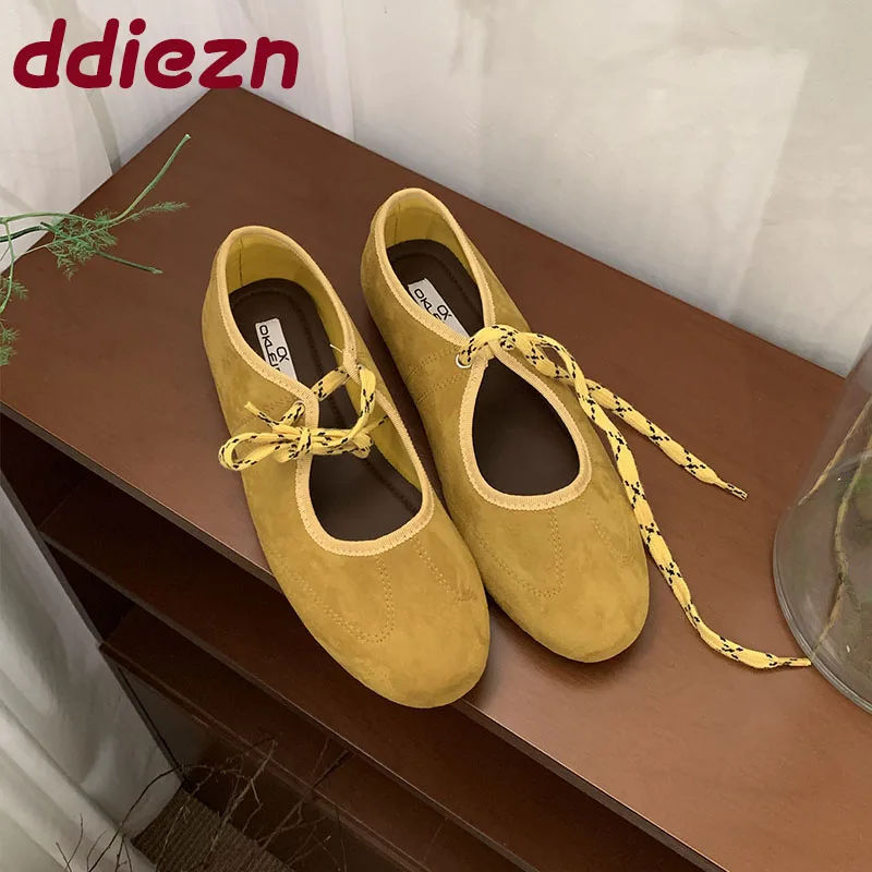 Новая женская мягкая модная обувь без шнуровки на плоской подошве, роскошная обувь на плоской подошве с узлом-бабочкой, женская обувь на плоской подошве
Новая женская мягкая модная обувь без шнуровки на плоской подошве, роскошная обувь на плоской подошве с узлом-бабочкой, женская обувь на плоской подошве