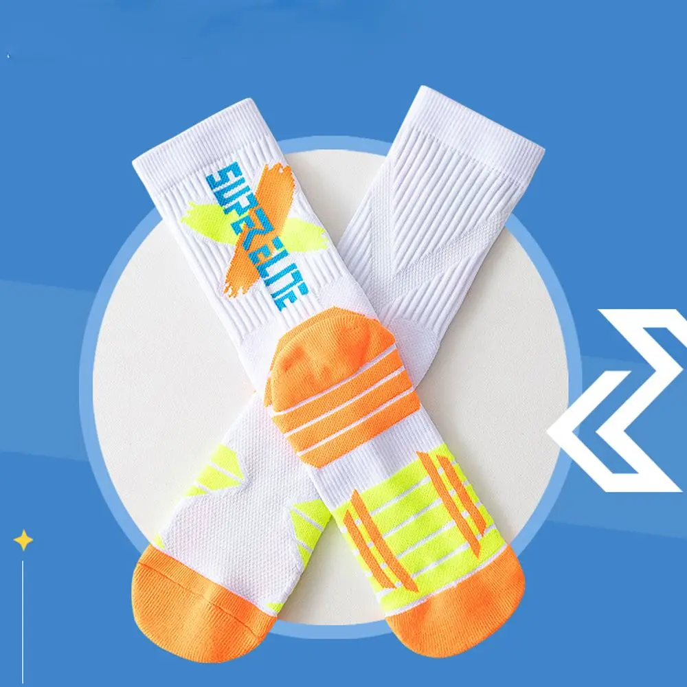 Casual Japanese Fashion Simple Unisex Towel Socks Man Basketball Socks Sport Hosiery Korean Style Socks
Casual Japanese Fashion Simple Unisex Towel Socks Man Basketball Socks Sport Hosiery Korean Style Socks