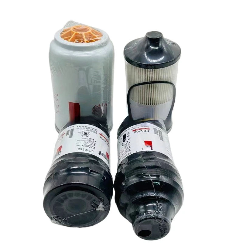Excavator 913E 915E oil diesel air filter oil water separator paper and diesel maintenance accessories
Excavator 913E 915E oil diesel air filter oil water separator paper and diesel maintenance accessories