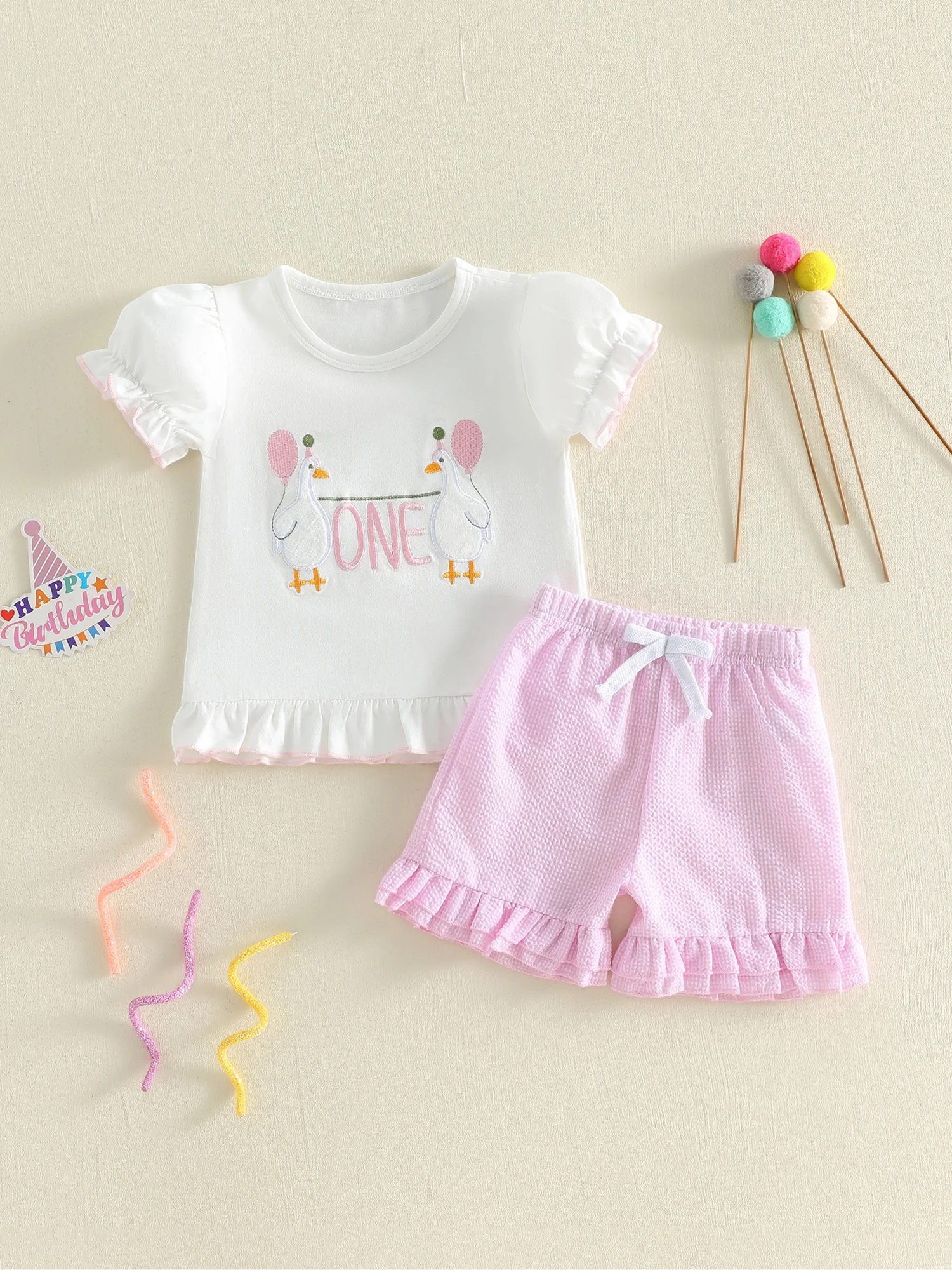 Adorable Toddler Girl Floral Print Ruffle Sleeve Dress and Matching Bow Headband Set for Summer Birthday Party
Adorable Toddler Girl Floral Print Ruffle Sleeve Dress and Matching Bow Headband Set for Summer Birthday Party