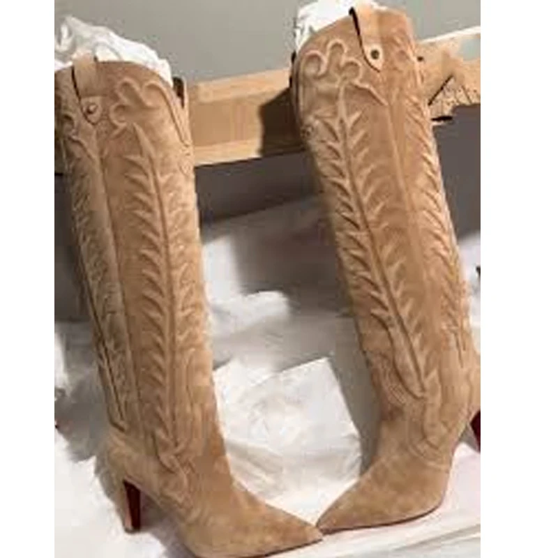 Suede Pointed Toe Embroidered Cowboy Knee High Boots Woman Winter 2026 High Heels Women's Fashion Western Party Dress Boots
Suede Pointed Toe Embroidered Cowboy Knee High Boots Woman Winter 2026 High Heels Women's Fashion Western Party Dress Boots