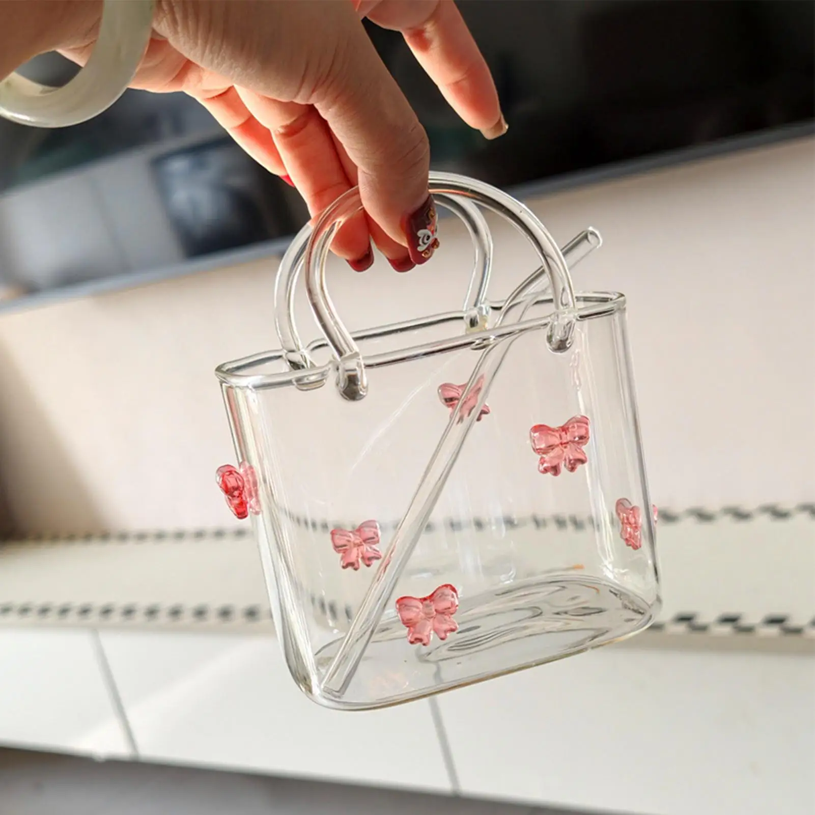 720ml Portable Handbag Glass Cup Creative Cocktail Glasses Cups Funny Fruit Wine Glass Cups Ins Style Bag Glass With Straw
720ml Portable Handbag Glass Cup Creative Cocktail Glasses Cups Funny Fruit Wine Glass Cups Ins Style Bag Glass With Straw
