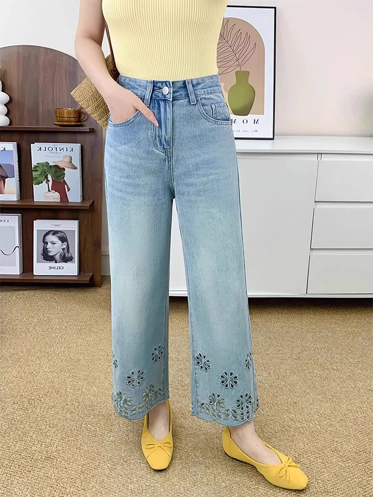 Flowers Hollow Out Women's Jeans 2025 Summer Embroidery Thin Fabric Straight Leg Pants Retro High Waist Wide Leg Trousers
Flowers Hollow Out Women's Jeans 2025 Summer Embroidery Thin Fabric Straight Leg Pants Retro High Waist Wide Leg Trousers