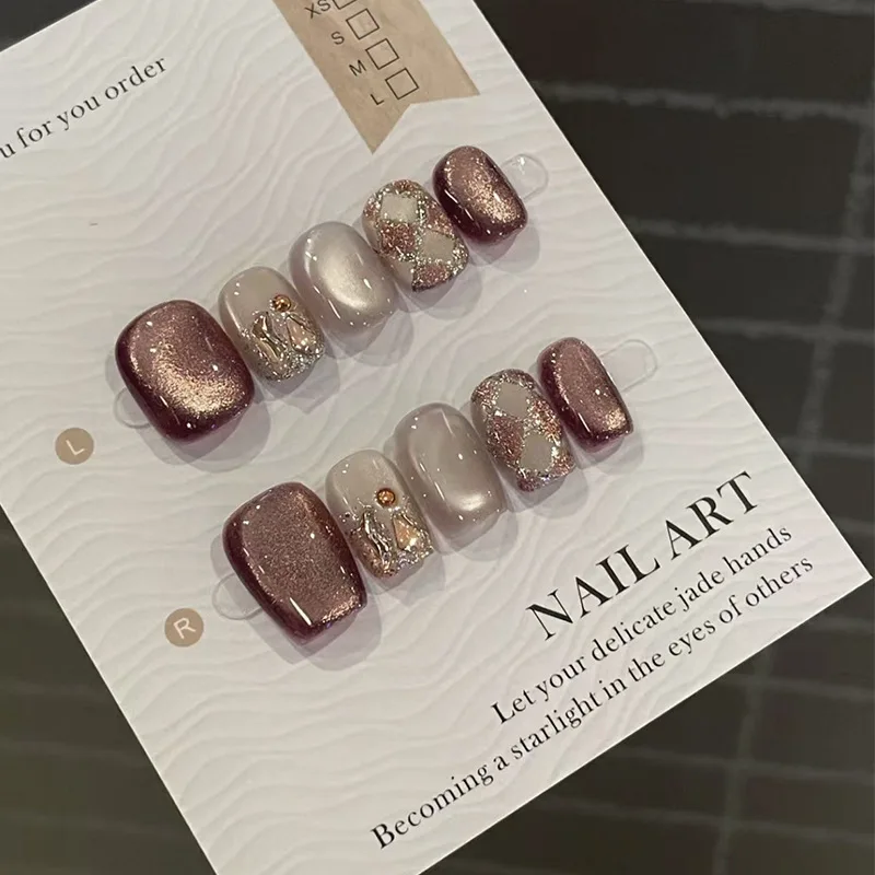 24pcs Cat's Eye Diamond Grid Glitter Press on Nails Short Style Nails Full Cover Wearable False Nails
24pcs Cat's Eye Diamond Grid Glitter Press on Nails Short Style Nails Full Cover Wearable False Nails