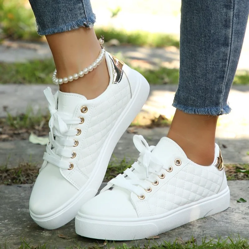 Women Sneakers 2025 Spring New Fashion Breathable Loafers Soft Sole Walking Casual Sneaker Comfortable Shallow Outdoor Sneakers
Women Sneakers 2025 Spring New Fashion Breathable Loafers Soft Sole Walking Casual Sneaker Comfortable Shallow Outdoor Sneakers