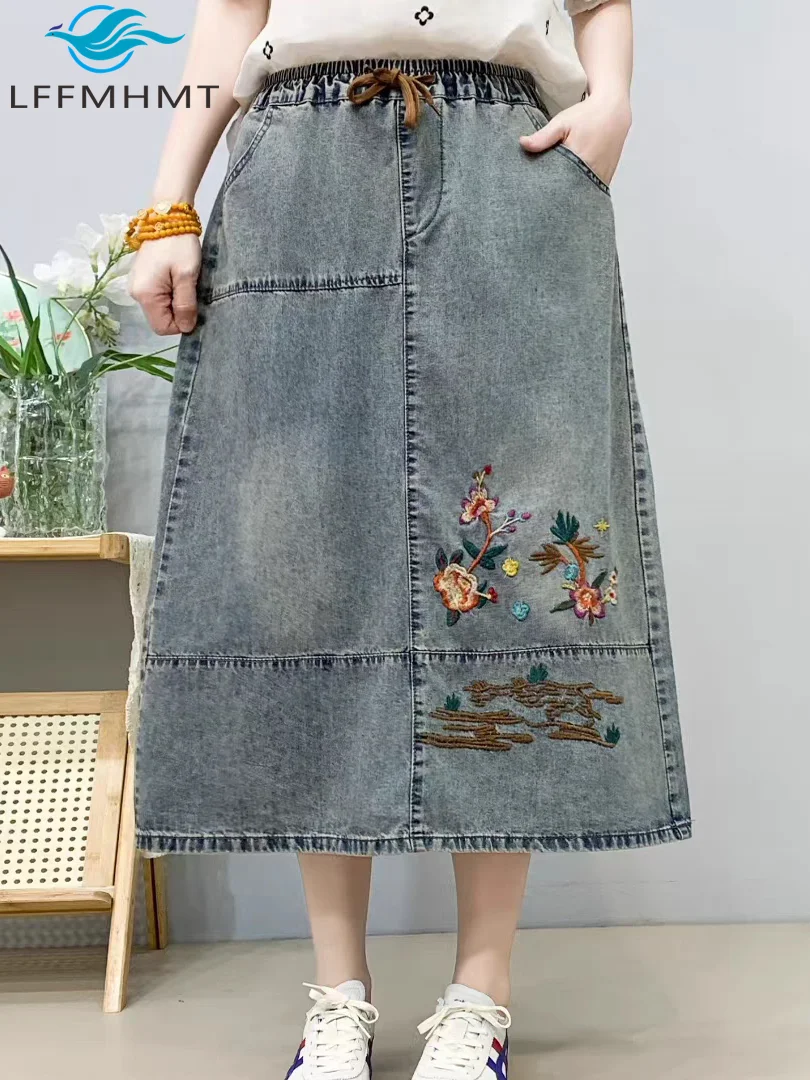 Good Quality Floral Embroidery Women's Elegance Denim Skirt Summer Fashion Elastic Waist Loose Casual Vintage Half Length Frocks
Good Quality Floral Embroidery Women's Elegance Denim Skirt Summer Fashion Elastic Waist Loose Casual Vintage Half Length Frocks