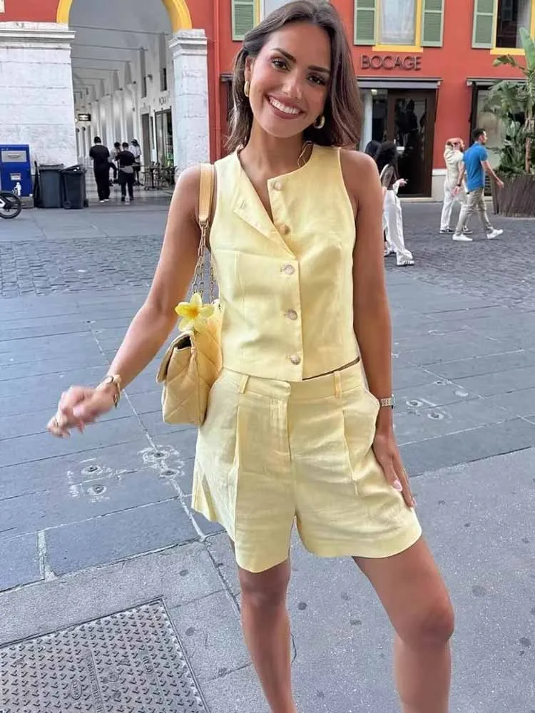 MCDV Casual Yellow Linen Short Sets Women Sleeveless O-Neck Button Vest+Pocket High Waist Shorts 2 Piece Set Summer Daily Outfit
MCDV Casual Yellow Linen Short Sets Women Sleeveless O-Neck Button Vest+Pocket High Waist Shorts 2 Piece Set Summer Daily Outfit