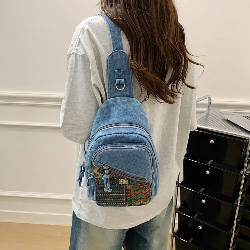 Fashion Washed Denim Sling Bag Women Colorful Geometric Embroidery Crossbody Chest Purse with Inner Pocket Ladies Travel Pack
Fashion Washed Denim Sling Bag Women Colorful Geometric Embroidery Crossbody Chest Purse with Inner Pocket Ladies Travel Pack