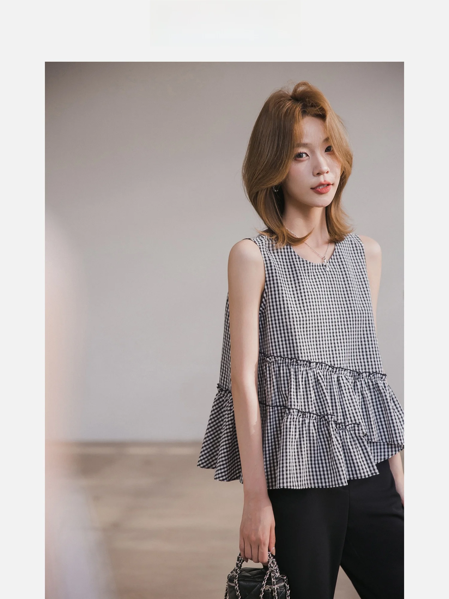 Летний женский жилет для отпуска, омолаживающий, универсальный, в клетку (белый/черный), для повседневной носки, из хлопка...
Летний женский жилет для отпуска, омолаживающий, универсальный, в клетку (белый/черный), для повседневной носки, из хлопка...