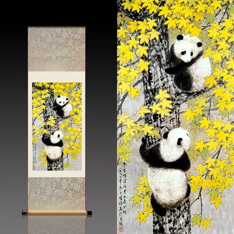 Chinese Silk Scroll Painting Lovely Panda Home Office Decoration (National treasure panda)
Chinese Silk Scroll Painting Lovely Panda Home Office Decoration (National treasure panda)