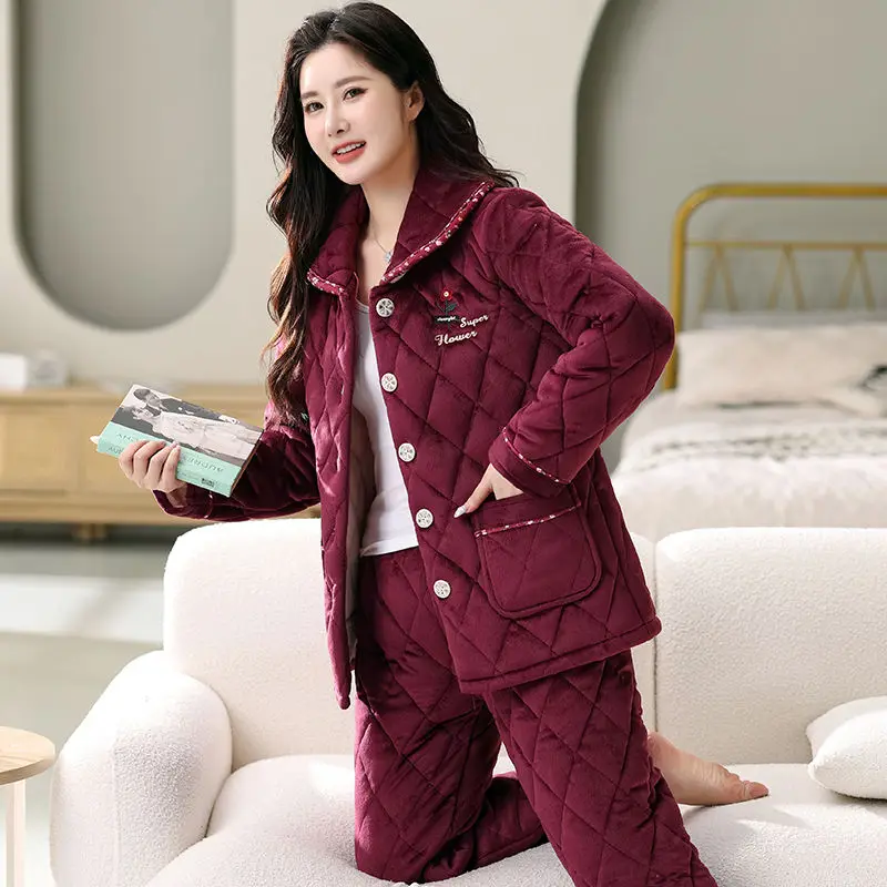 Pajamas Women's Winter Thickened Fleece Coral Fleece Padded Cotton Middle-aged and Elderly Flannel Loungewear Set Autumn Winter
Pajamas Women's Winter Thickened Fleece Coral Fleece Padded Cotton Middle-aged and Elderly Flannel Loungewear Set Autumn Winter