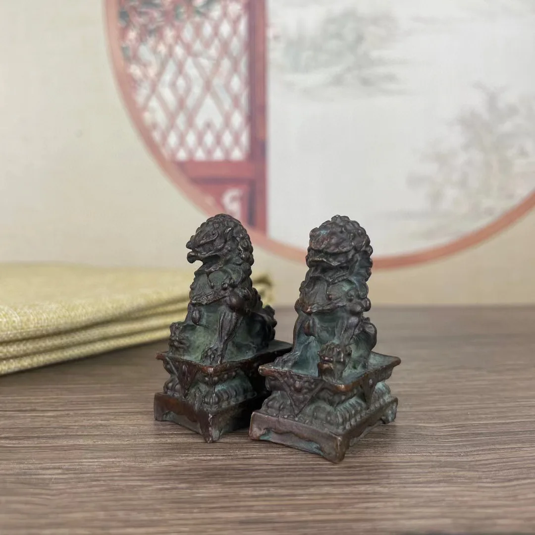 Antique copper carved lion seals a pair home study desktop ornaments folk art collection Vintage handicraft
Antique copper carved lion seals a pair home study desktop ornaments folk art collection Vintage handicraft