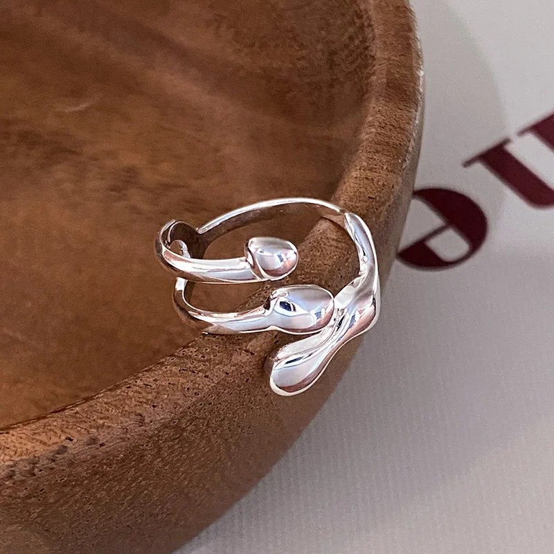 S925 pure silver jewelry cross ring, women's fashion niche design, index finger ring, irregular design, unique ring
S925 pure silver jewelry cross ring, women's fashion niche design, index finger ring, irregular design, unique ring