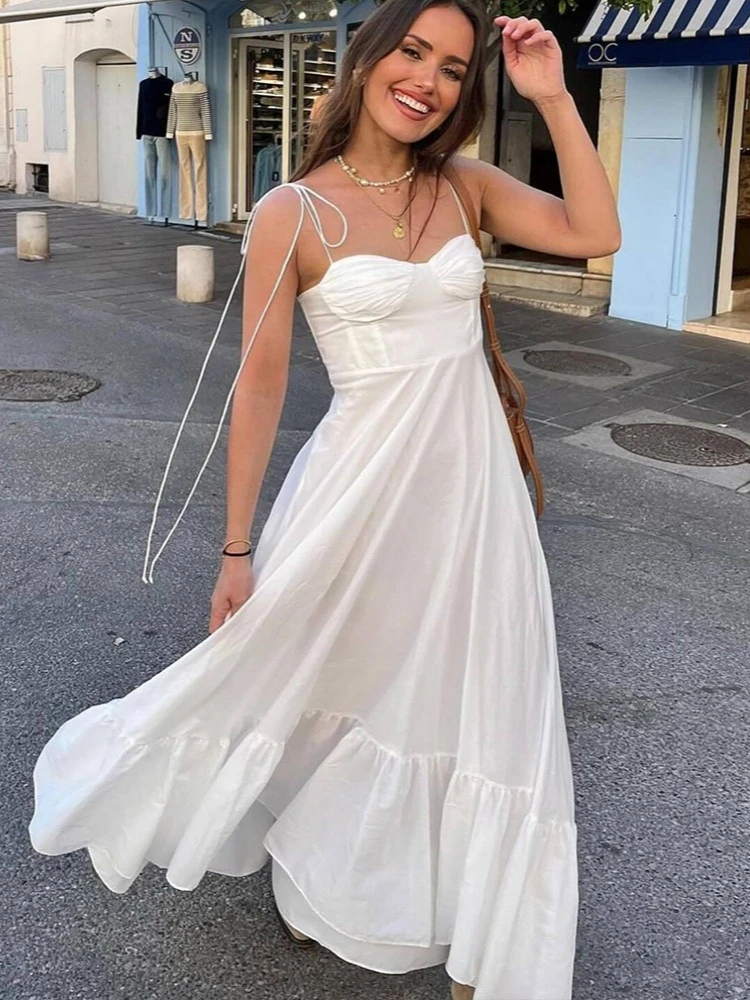 Summer Women's New Fashionable and Versatile Layered Decoration Poplin Sleeveless Suspender Solid Color Dress
Summer Women's New Fashionable and Versatile Layered Decoration Poplin Sleeveless Suspender Solid Color Dress