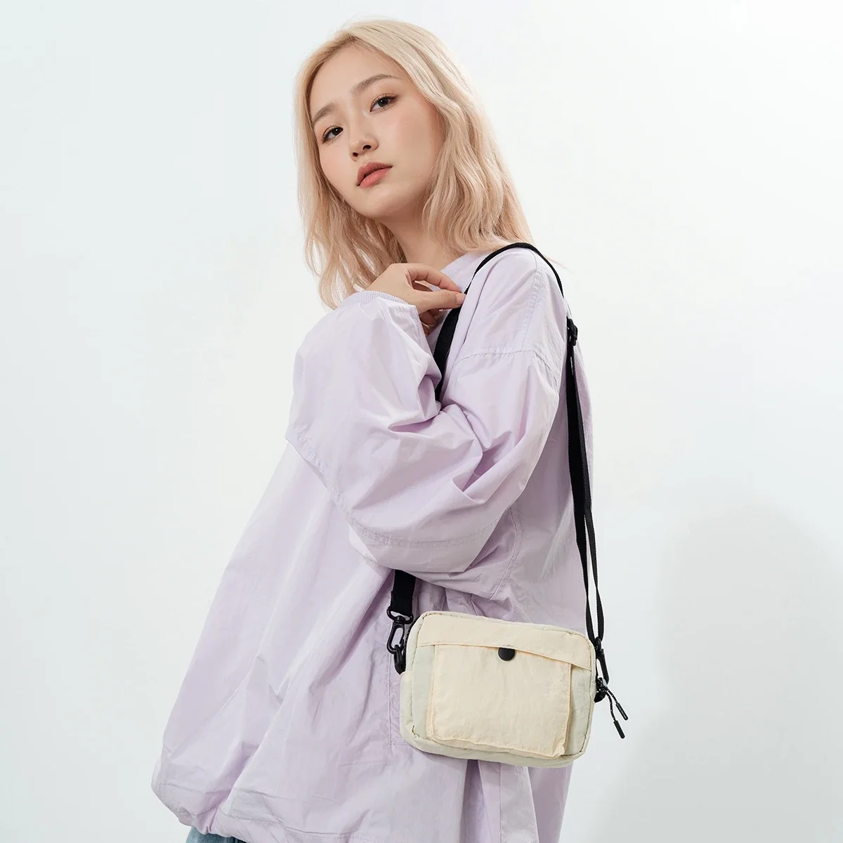 Women's Designer Diaper Bag Elegant Crossbody Handbag Luxury Minimalist Tote Vintage Leather Unique And Trendy Design
Women's Designer Diaper Bag Elegant Crossbody Handbag Luxury Minimalist Tote Vintage Leather Unique And Trendy Design