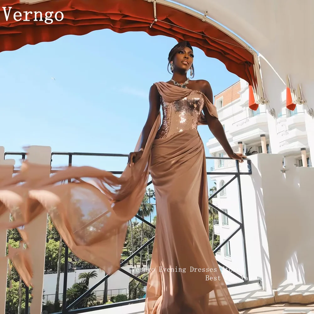 Verngo Champagne Chiffon Evening Dress Mremaid One Shoulder Maxi Prom Gowns Sequined Prom Dresses Modern 2026 Customized
Verngo Champagne Chiffon Evening Dress Mremaid One Shoulder Maxi Prom Gowns Sequined Prom Dresses Modern 2026 Customized