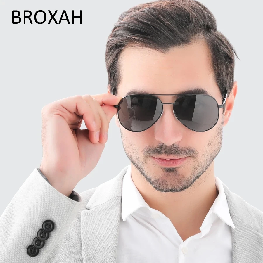 Classic Polarized Sunglasses for Men 2024 Driving Glasses Metal Frame Oval Lens Aviation Sunglass Mirror Eyewear
Classic Polarized Sunglasses for Men 2024 Driving Glasses Metal Frame Oval Lens Aviation Sunglass Mirror Eyewear