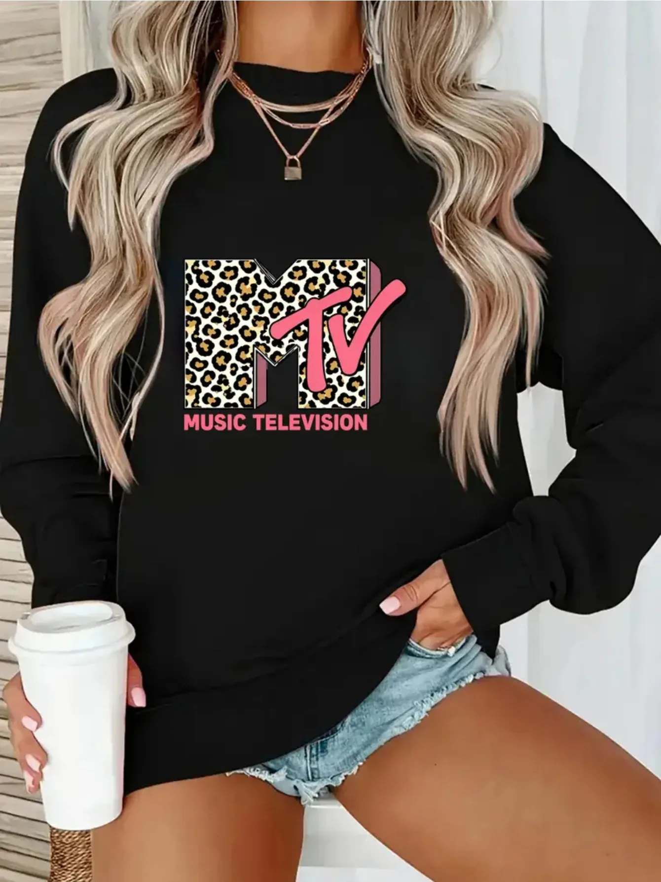 Женский повседневный пуловер с принтом, толстовка с геометрическим узором, длинный рукав, круглый вырез, которую можно стирать в машине, стандартный крой для осени
Женский повседневный пуловер с принтом, толстовка с геометрическим узором, длинный рукав, круглый вырез, которую можно стирать в машине, стандартный крой для осени