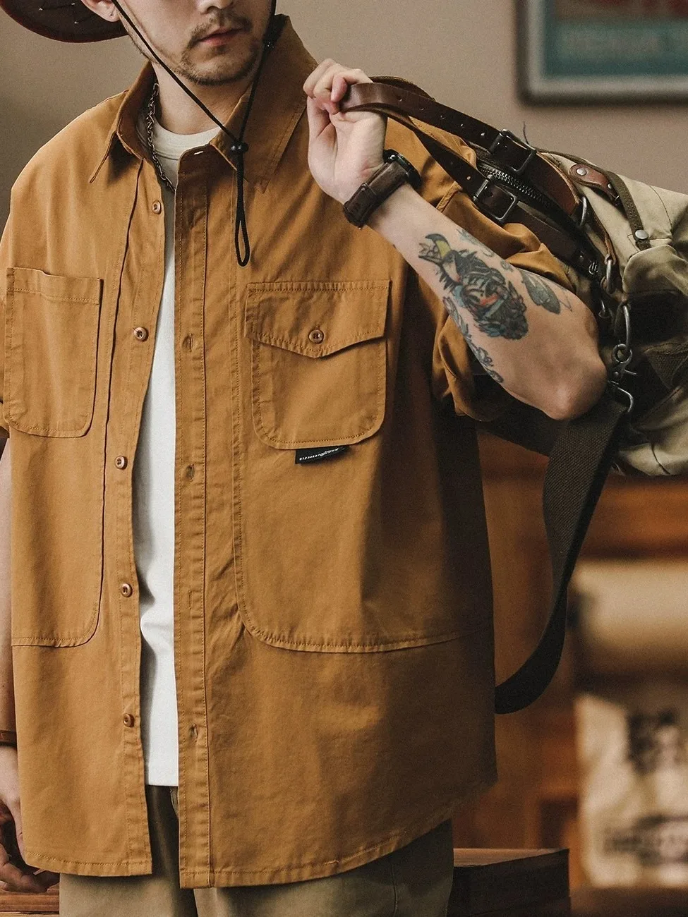 American Style Loose Fit Short Sleeve Workwear Shirt Men's Spring Summer Thin Heavy Duty Casual Shirt Jacket Polyester
American Style Loose Fit Short Sleeve Workwear Shirt Men's Spring Summer Thin Heavy Duty Casual Shirt Jacket Polyester